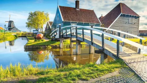 Brücke in Zaanse Schans-placeholder