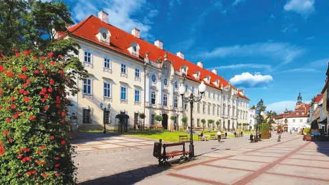 POL613_Premium_Kurlaub_Riesengebirge_EV_26_content_1920x1080px_Bad-Warmbrunn-placeholder