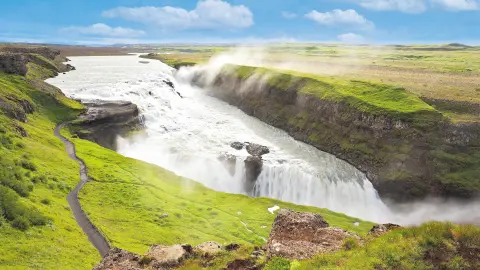 Spektakulärer Gullfoss-Wasserfall in Island erleben-placeholder
